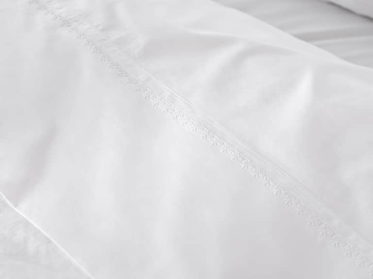 Refined Organic Percale Sheet Set image