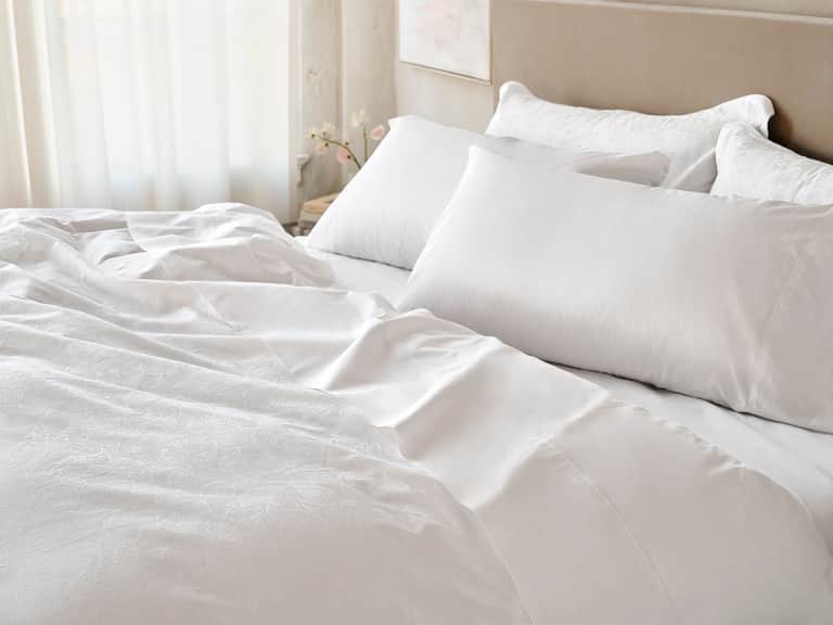 Heritage Organic Percale Duvet Cover image
