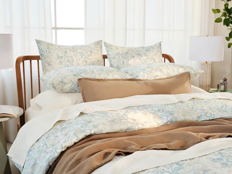 Solana Organic Print Duvet Cover image