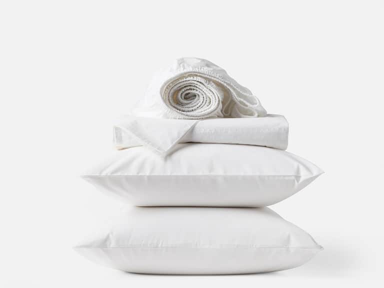 Refined Organic Percale Sheet Set image