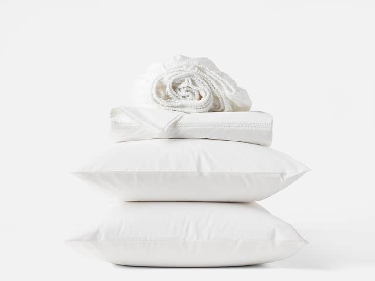 Refined Organic Percale Sheet Set image