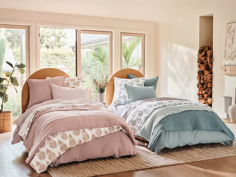 Organic Crinkled Percale&trade; Duvet Cover image