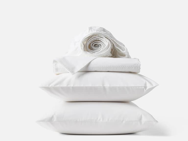 Refined Organic Percale Sheet Set image