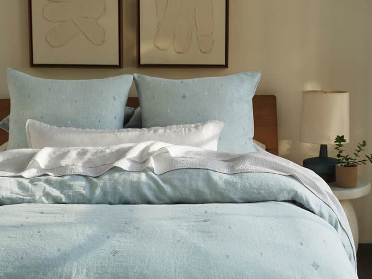 Cambria Embroidered Organic Linen Duvet Cover image
