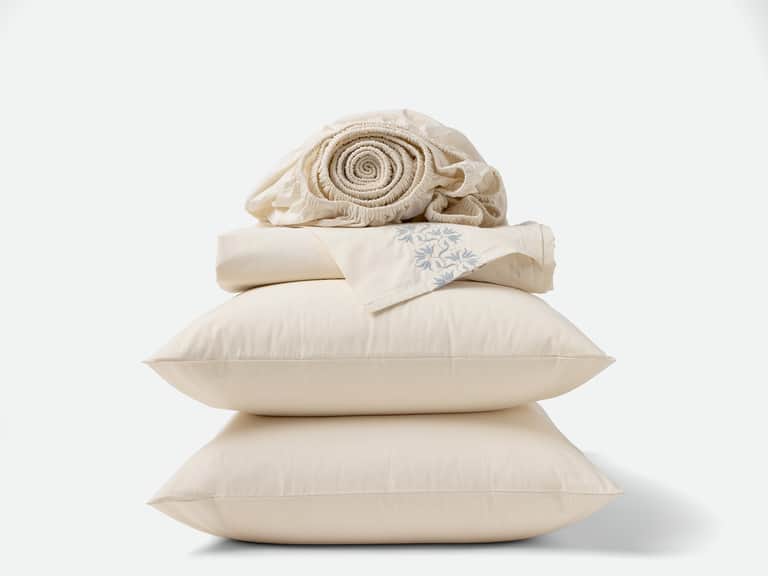 Refined Organic Percale Sheet Set image