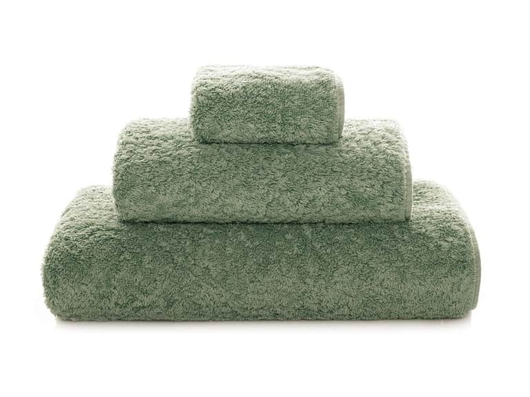 Graccioza Egoist Towels image