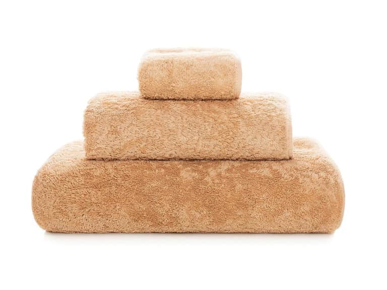 Graccioza Egoist Towels image