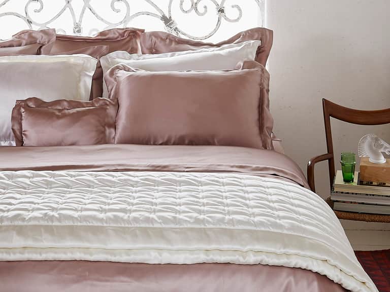 Windsor Silk Coverlet - Ivory image