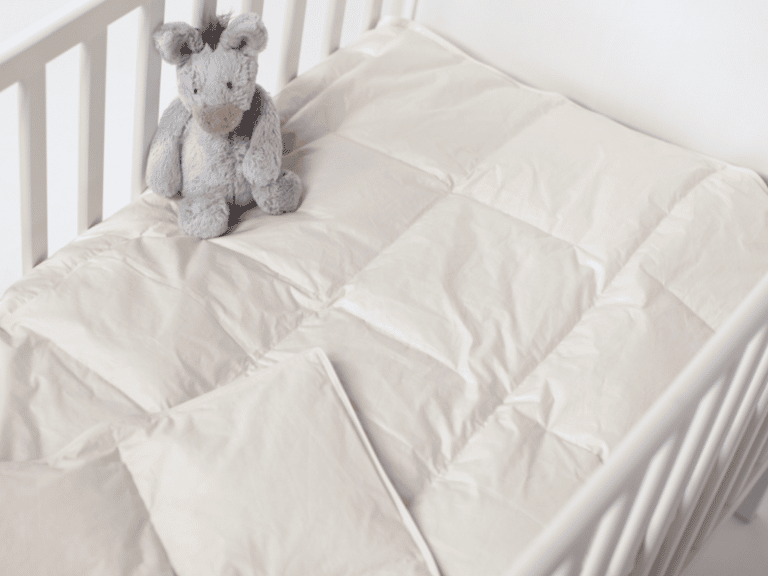 Fiona Ultra- Lightweight Crib image