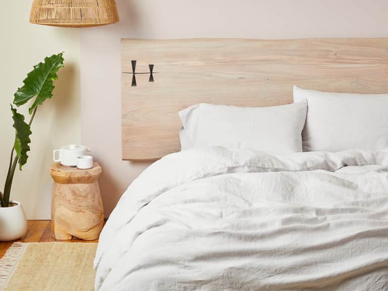 Organic Relaxed Linen Sheet Set image