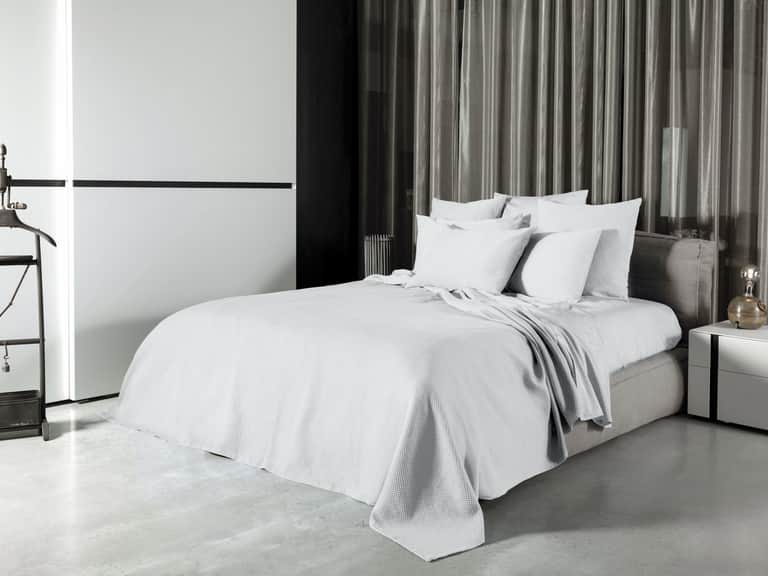 Olivia Coverlet image