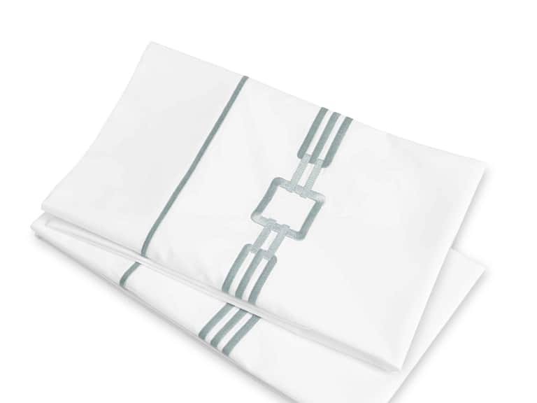 Retr&ograve; Pillowcases image