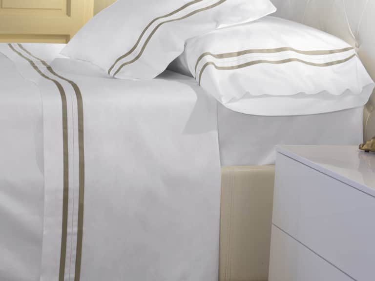 Stresa Flat Sheet image