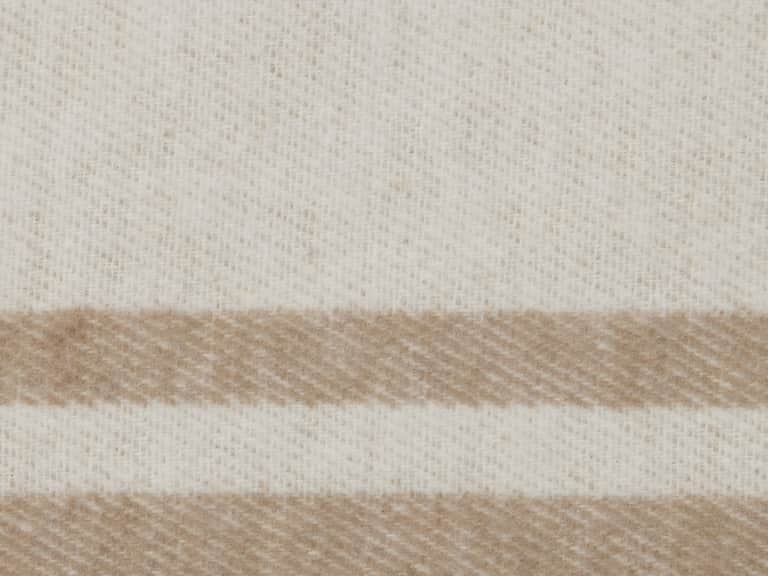 Viletta Throw image