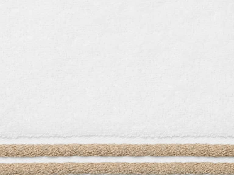 Aura Nuova Bath Sheet image