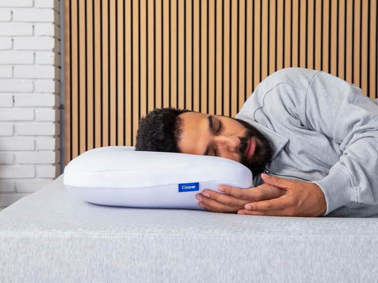 Hybrid Pillow image