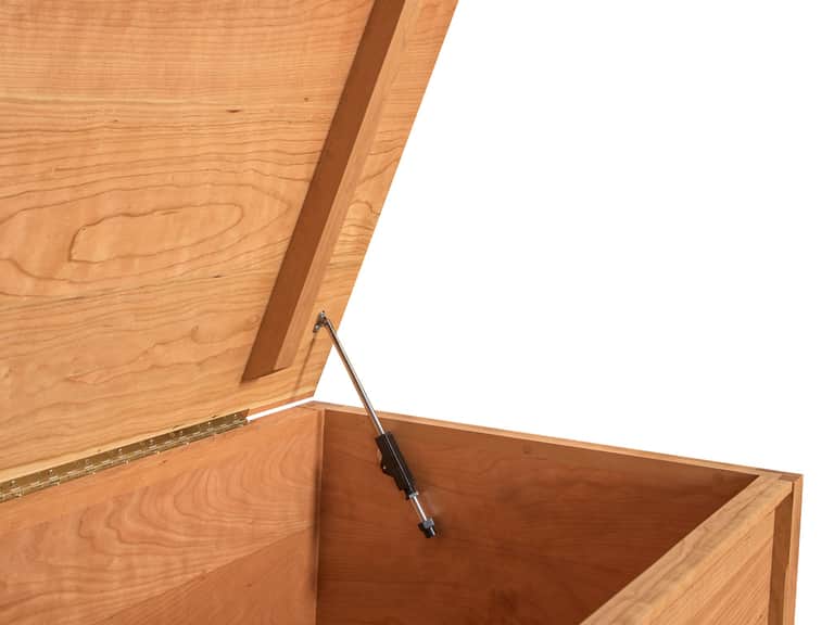 Vermont Shaker Blanket Chest image