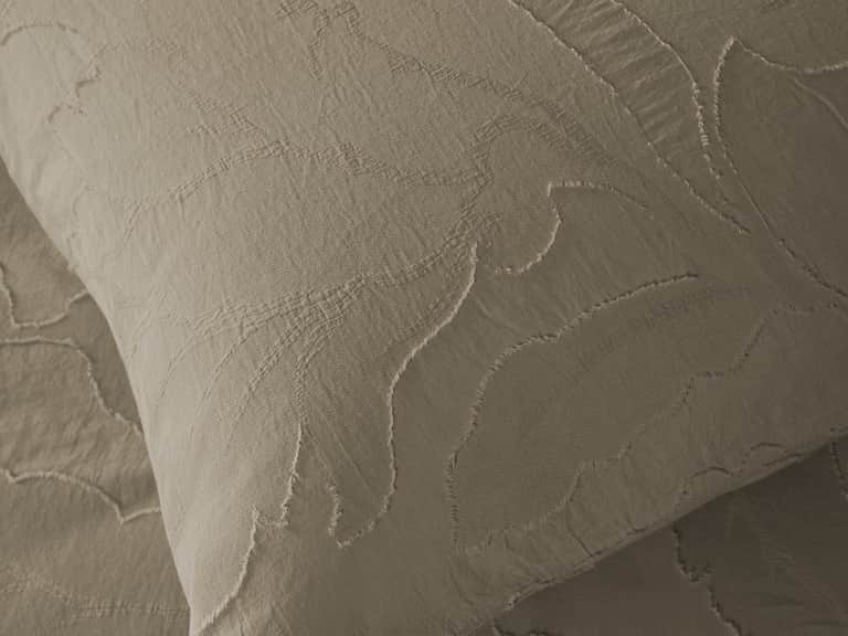 Charis Pillow Cases Set image