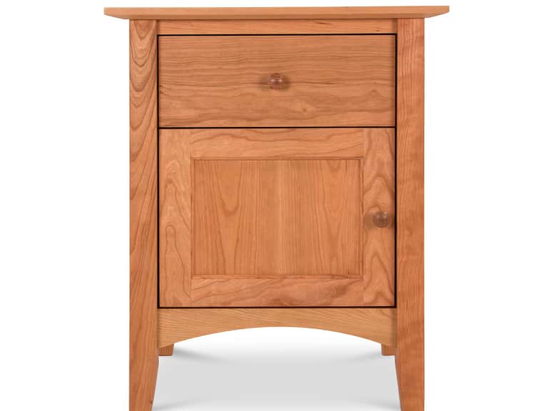 American Shaker 1-Drawer Nightstand with Door image