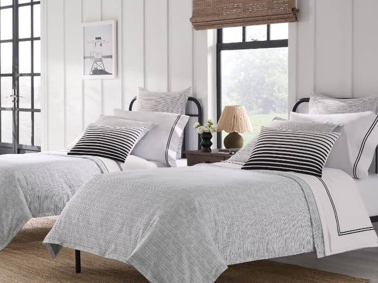 Arzano Fitted Sheet image