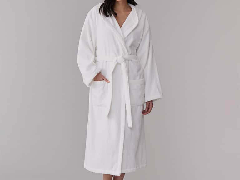 Bello Nuovo Robe image