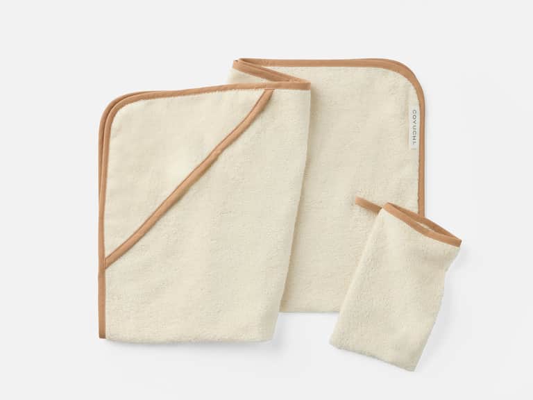 Cloud Loom&trade; Organic Baby Hooded Towel and Bath Mitt Set image