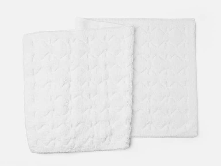 Diamond Shag Organic Bath Rug image