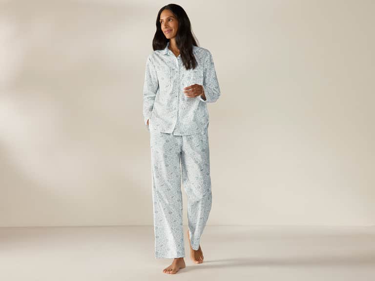 Women's Isla Organic Cotton Long Sleeve Pajama Set image