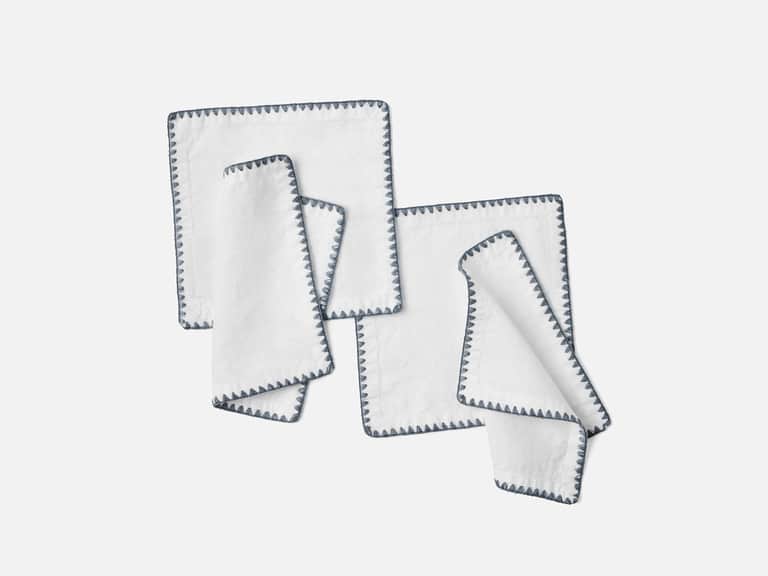 Olivos Embroidered Organic Linen Napkins image