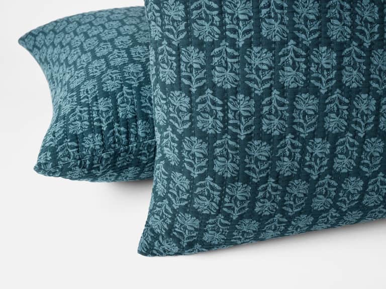 Mirada Organic Matelasse Sham image