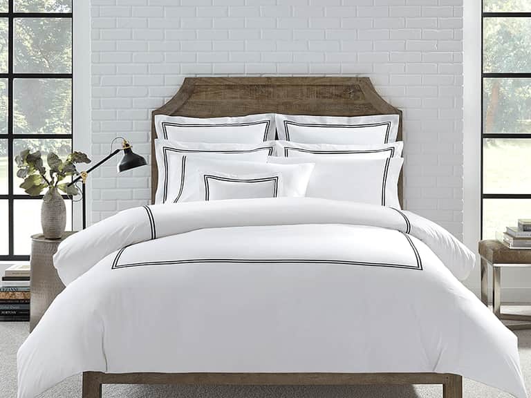 Grande Hotel Duvet Cover image