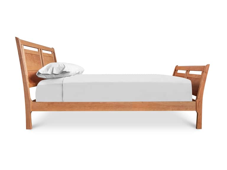 Incline Sleigh Bed image