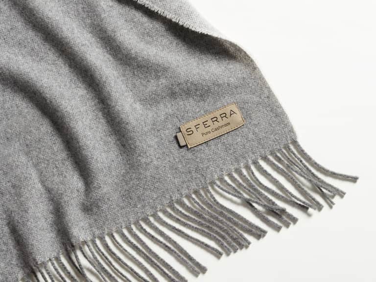 Renna Throw image