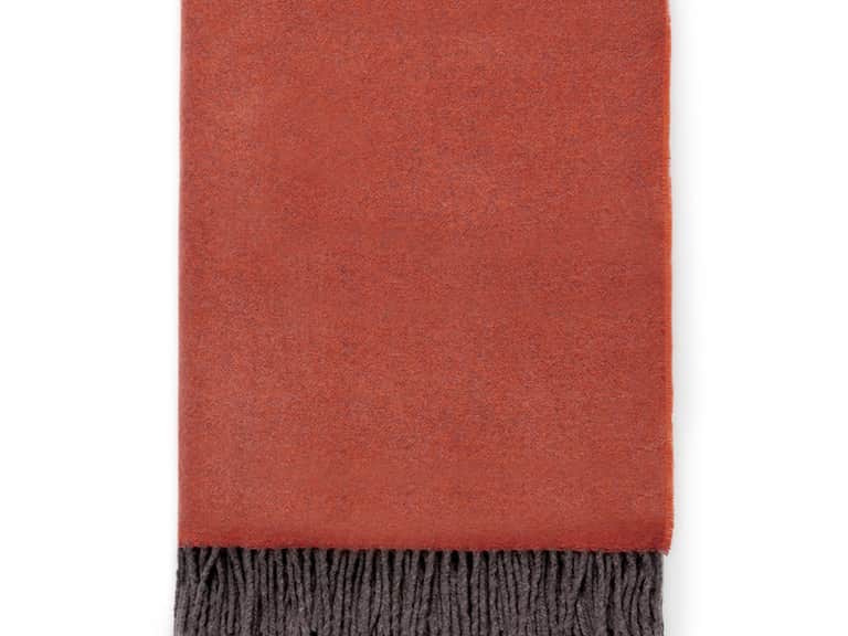 Renna Throw image