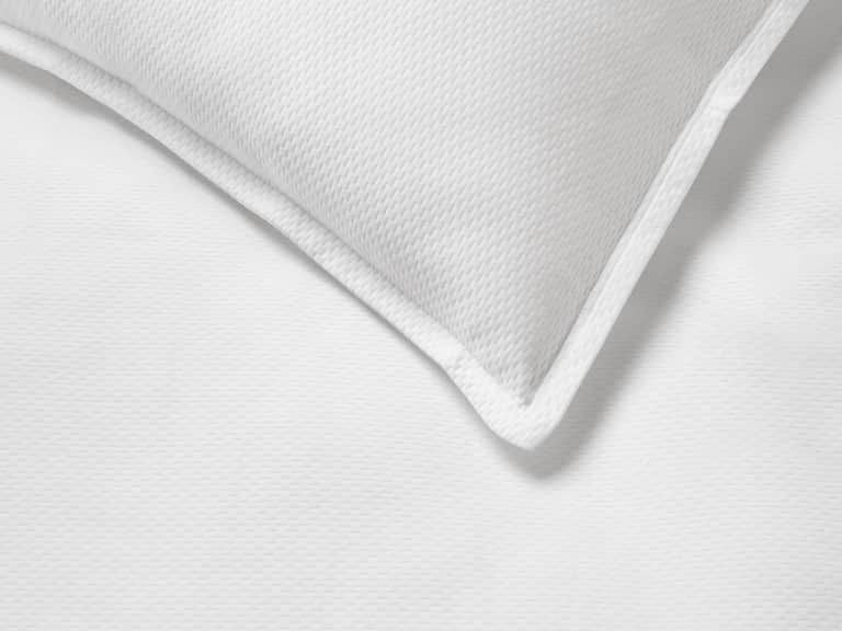 Perrio Coverlet image