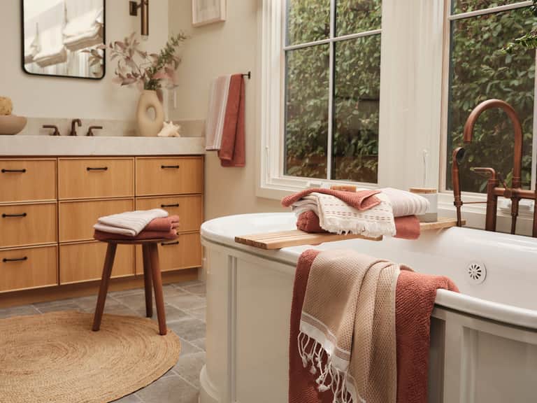 Mediterranean Organic Towels image