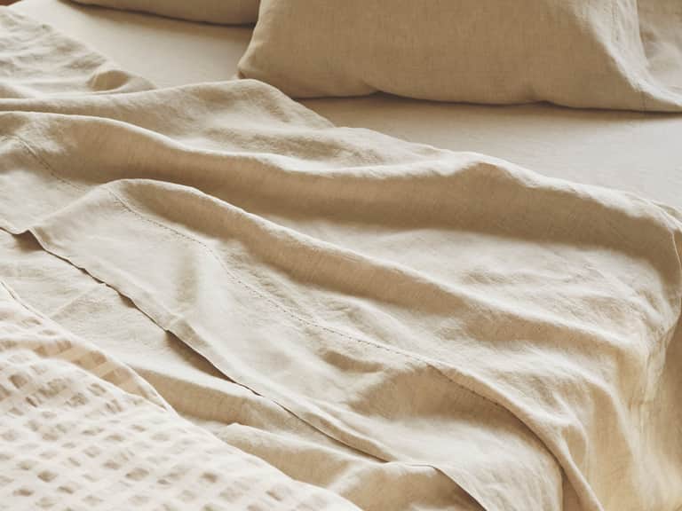 Organic Relaxed Linen Sheet Set image