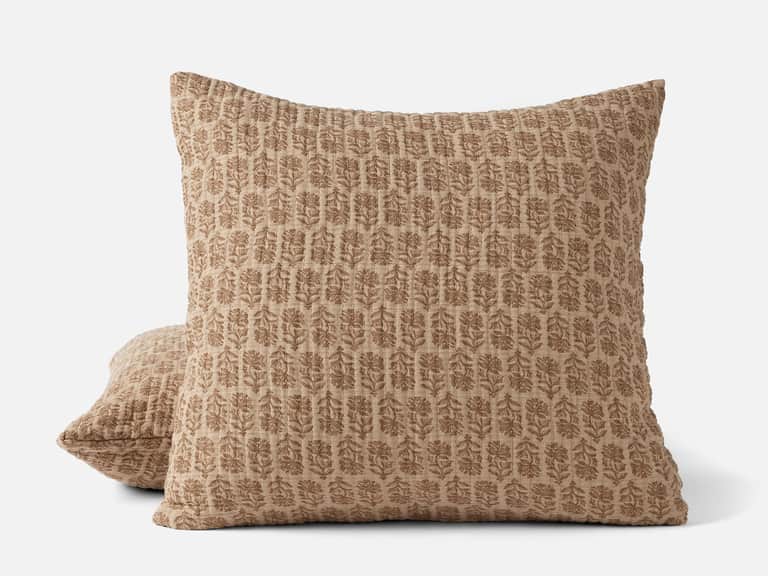 Mirada Organic Matelasse Sham image