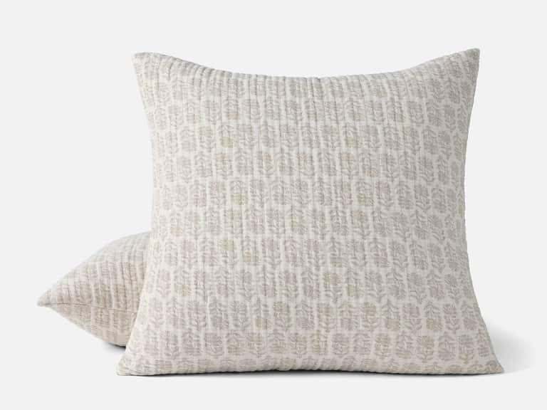 Mirada Organic Matelasse Sham image