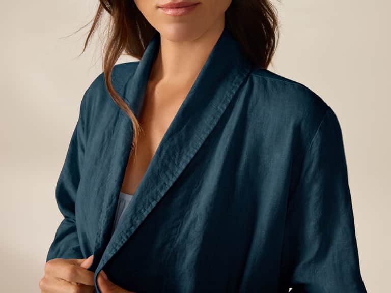 Women's Organic Relaxed Linen Robe image