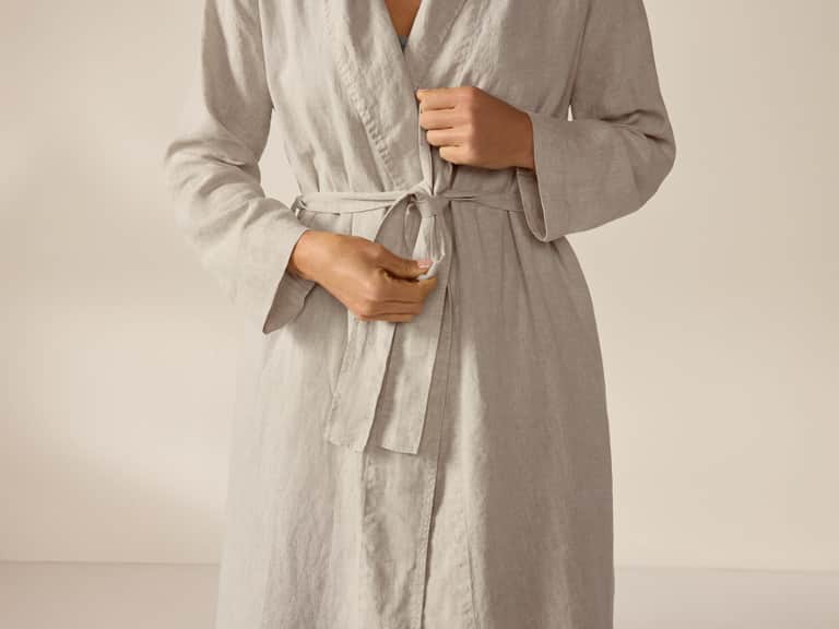 Women's Organic Relaxed Linen Robe image
