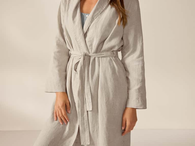 Women's Organic Relaxed Linen Robe image