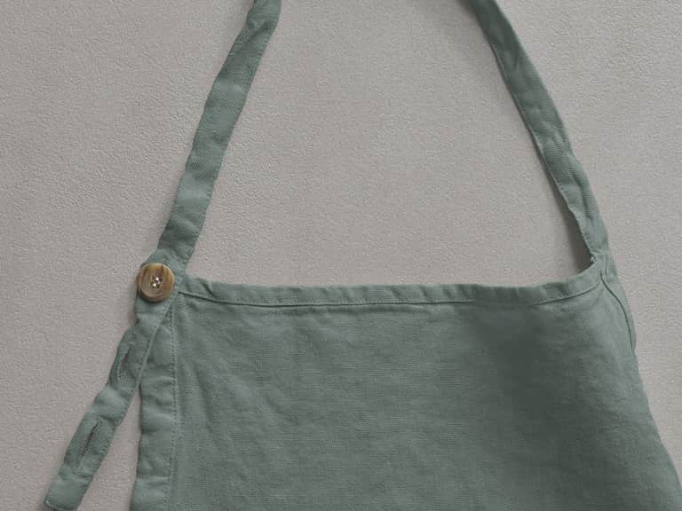 Bon Aprons Kitchen image