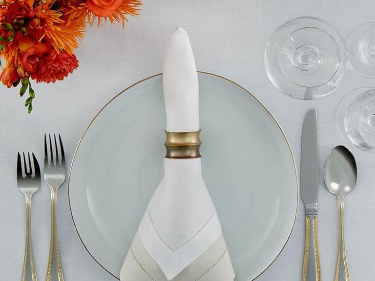 Classico Tablecloth image