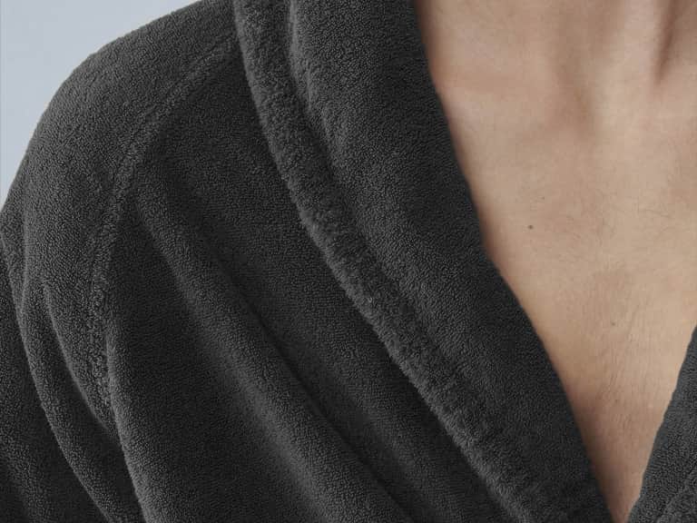 Crisp Bathrobe image