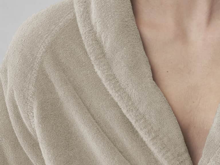 Crisp Bathrobe image