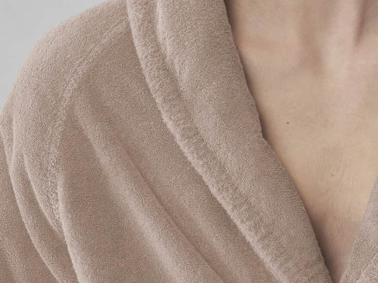 Crisp Bathrobe image