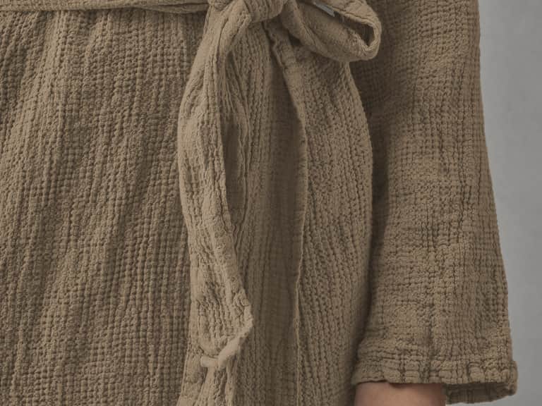 Lipe New Robe image