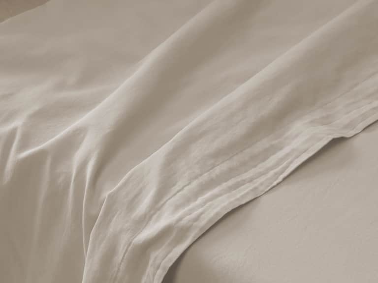 Miro Plain Bed Sheet image