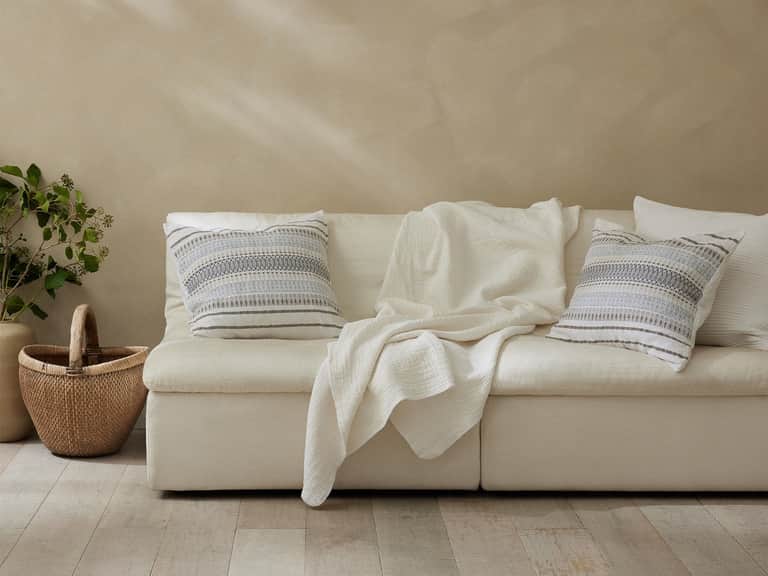 Cozy Cotton Organic Throw image